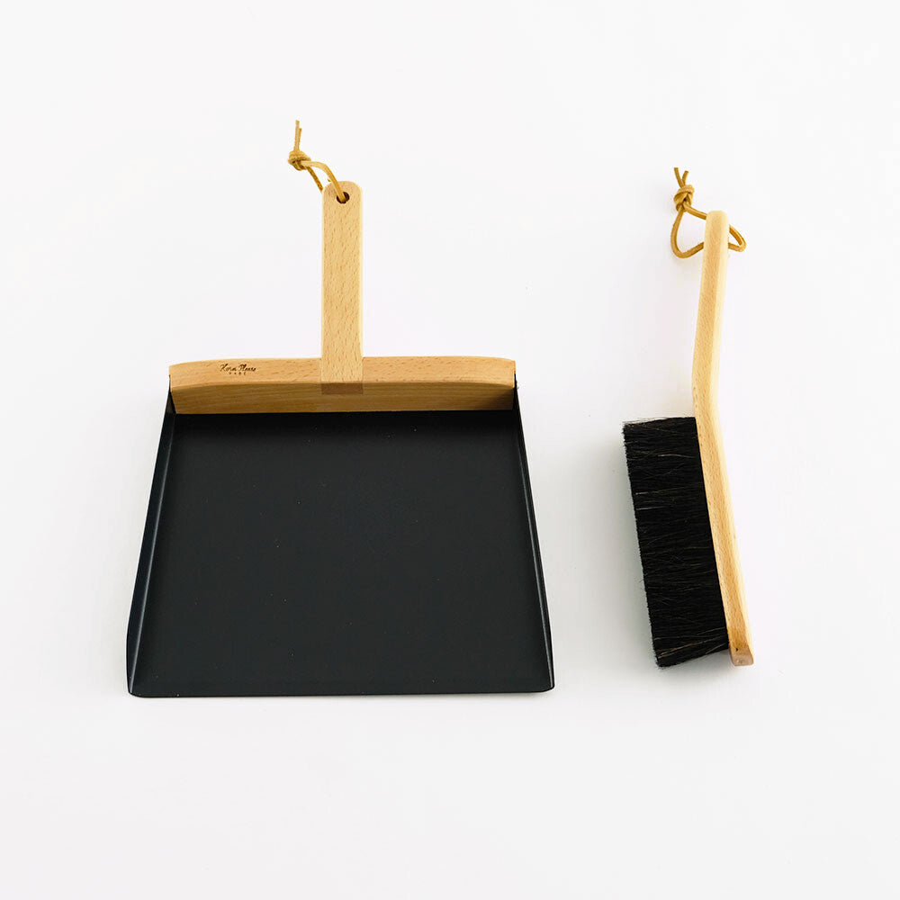 Brush and Dustpan set