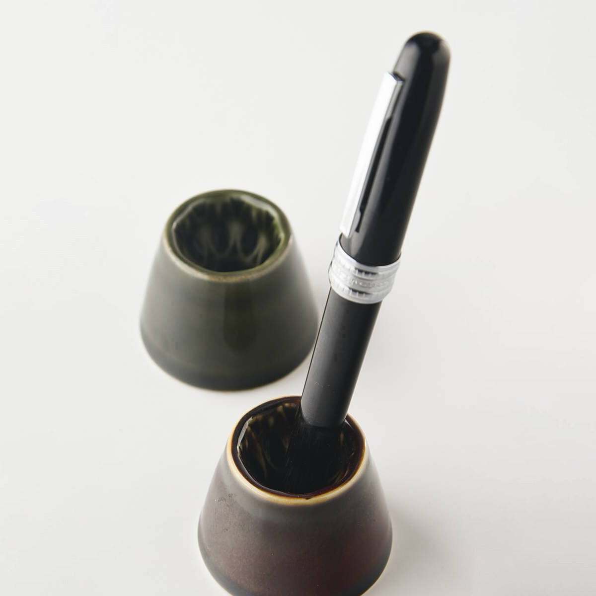 Pen Holder