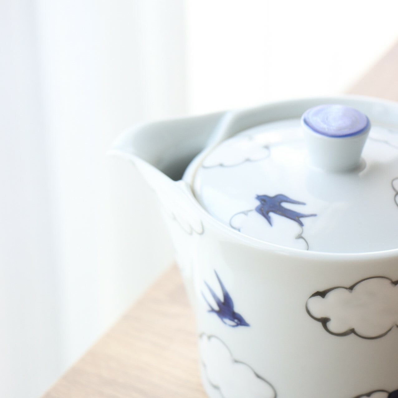 Imariyaki Tea Pot