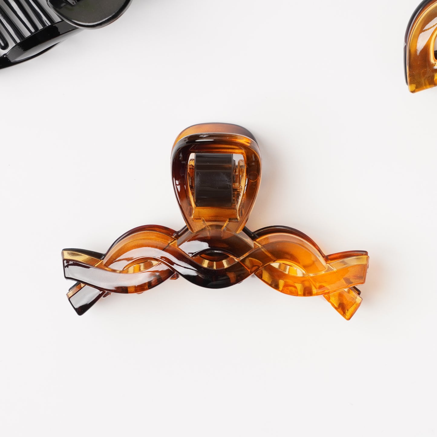 Meatal-Free Twist Hair Claw Clip