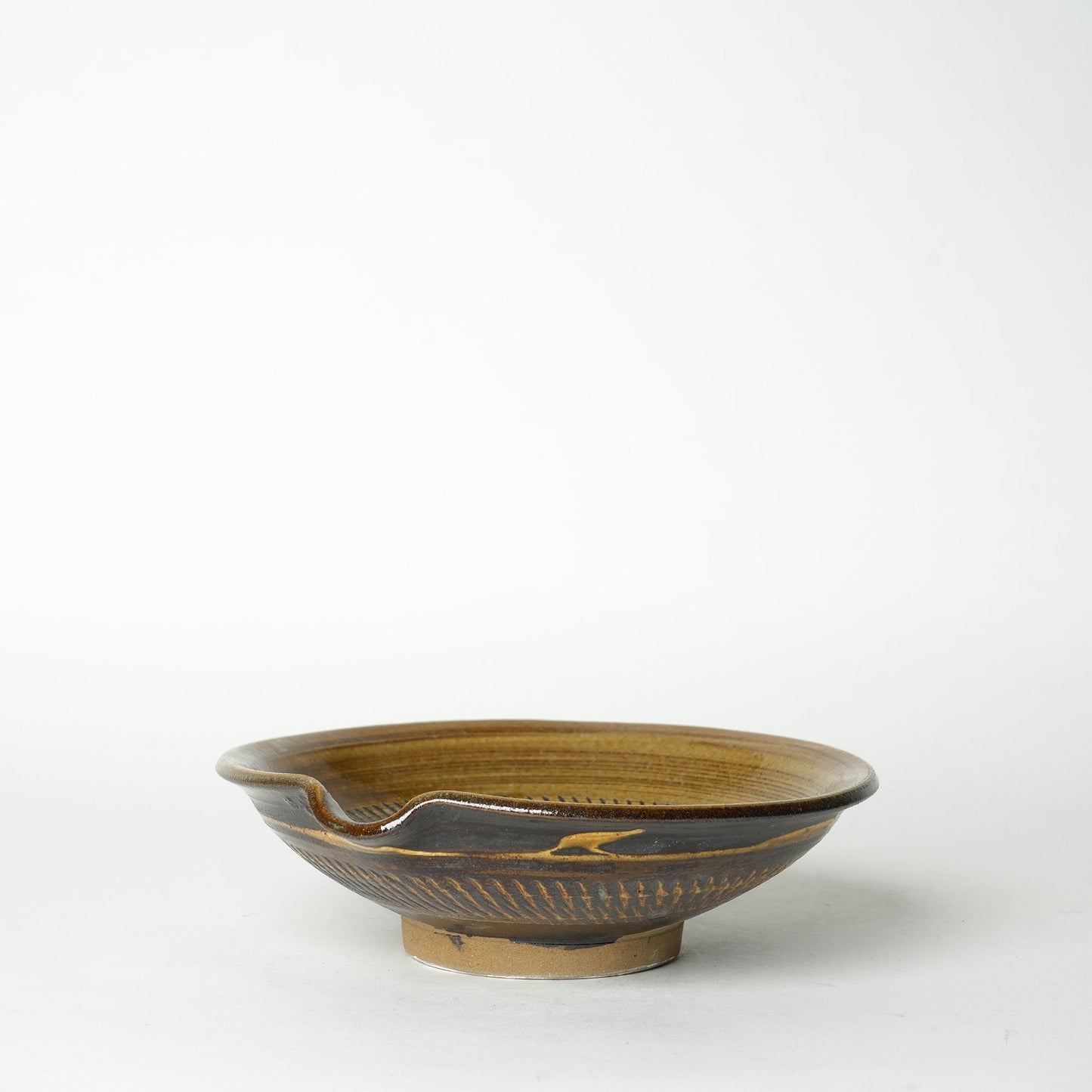 Onta-yaki Tobikanna Katakuchi Bowl