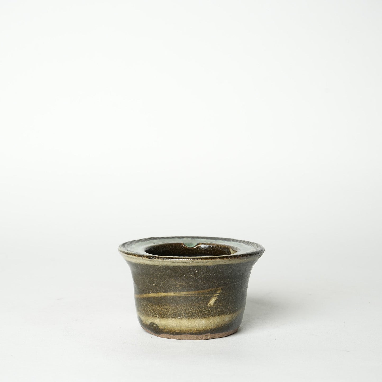 Onta-yaki Tobikanna Ashtray