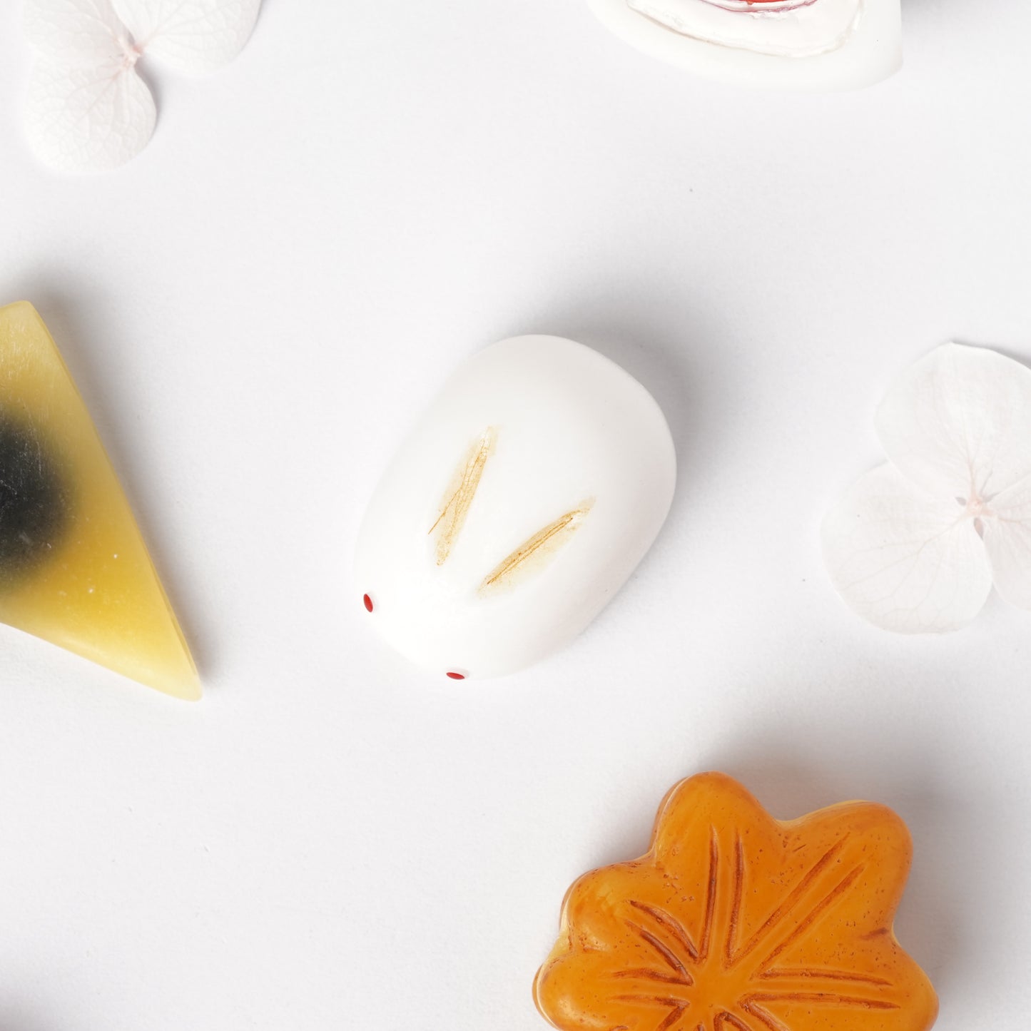 Wagashi Magnet Manju White (Japanese Traditional Sweets)