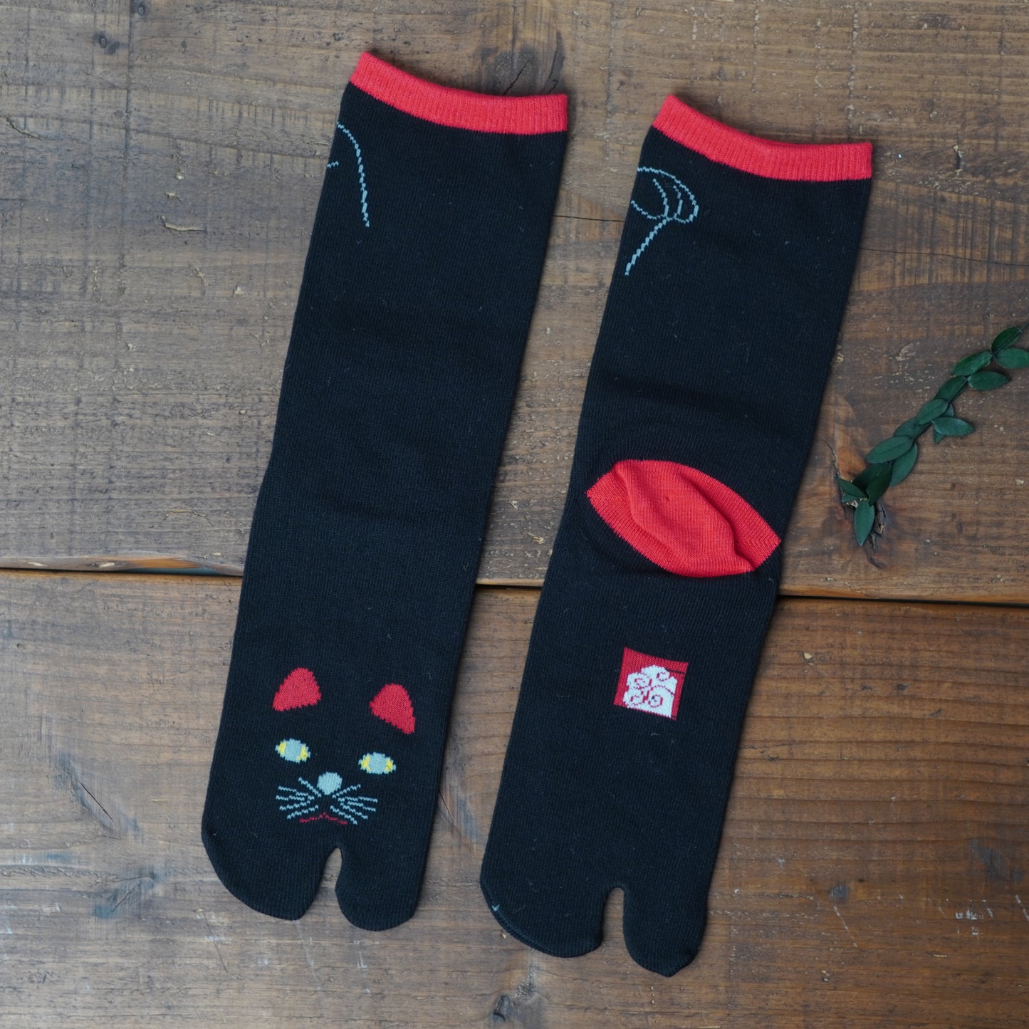 Black Fuku Neko Cat Socks