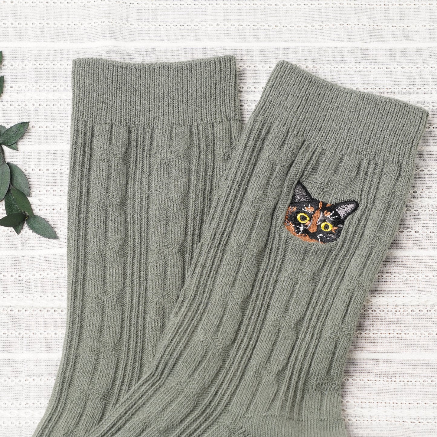 Cute Cat Socks L Khaki – Sabi Neko Embroidery