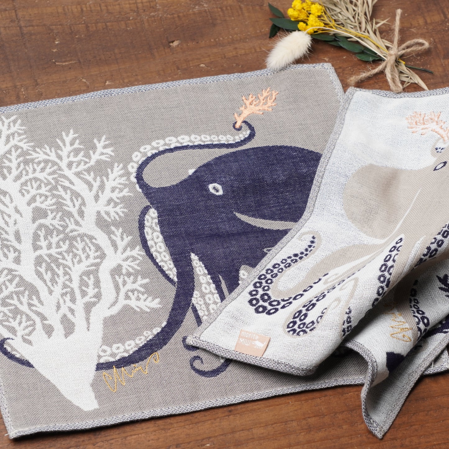 moritaMiW Gauze Handkerchief - 3-Ply Cotton, Embroidered Octopus