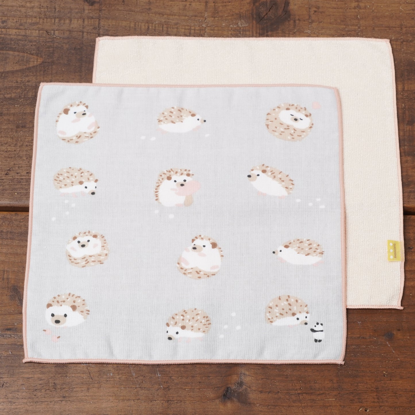 Hand towel hedgehog