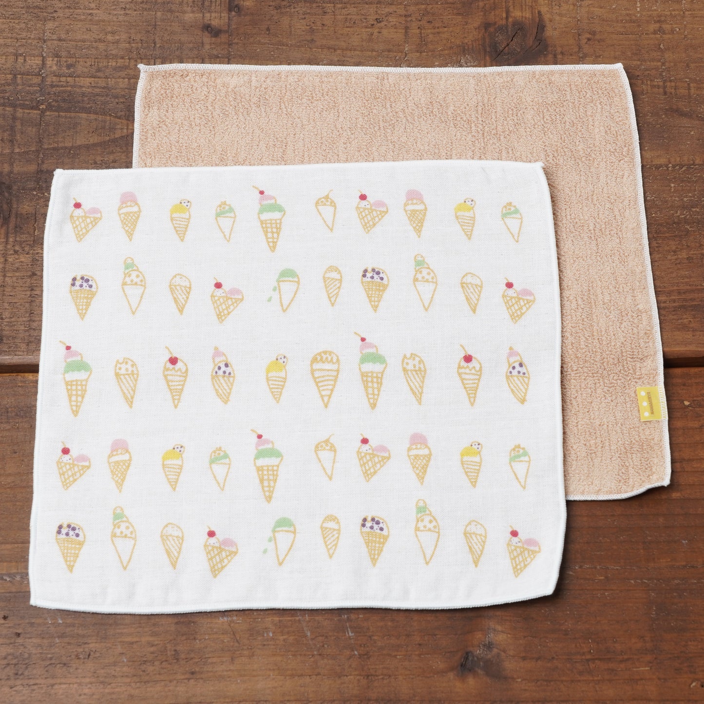 Hand towel soft-serve ice cream
