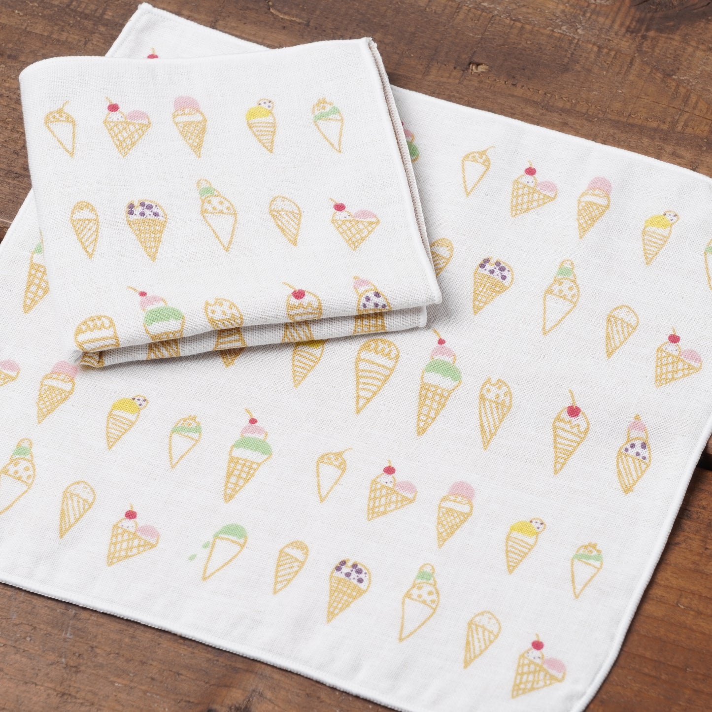 Hand towel soft-serve ice cream