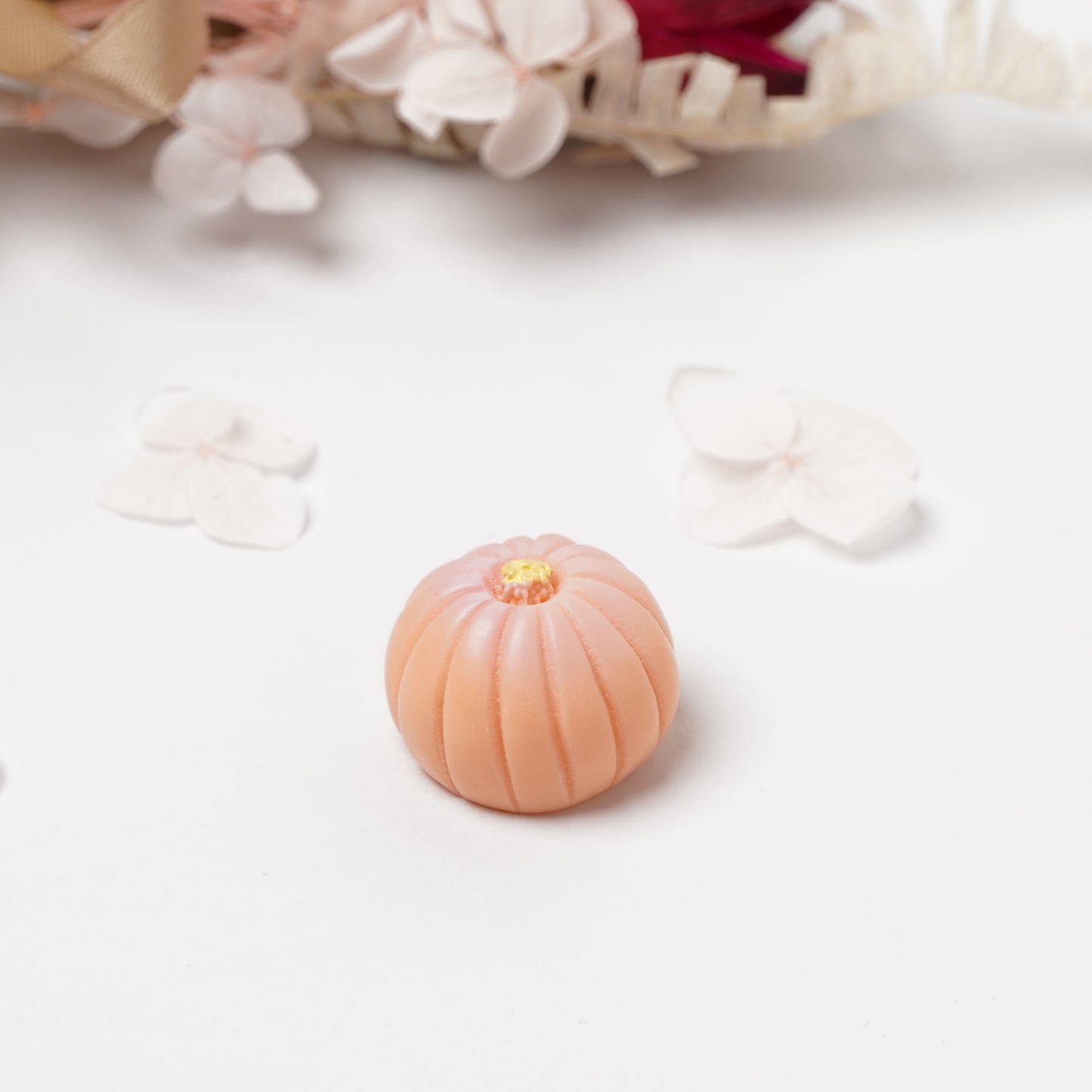Wagashi Magnet Chrysanthemum (Japanese Traditional Sweets)