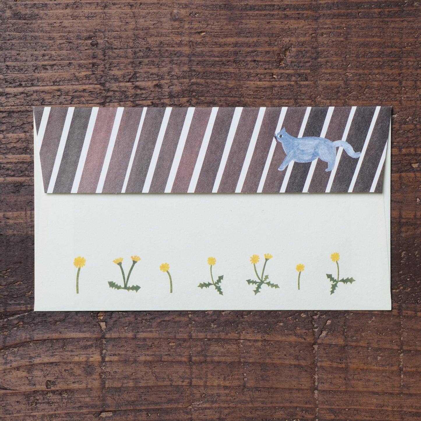 Letter set looking for cat