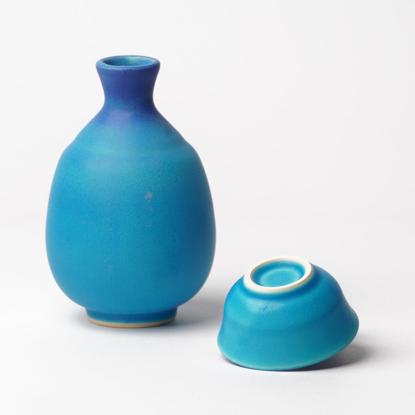 Turquoise Glaze Sake Set - Mino Ware Tokkuri and Cups