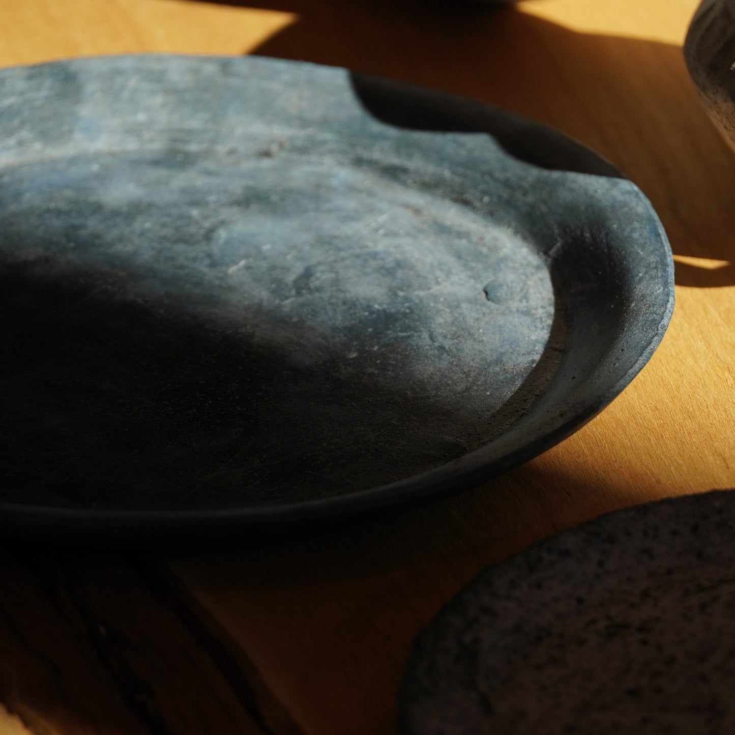 Akiko Yanagawa Rim Dinner Plate Blue