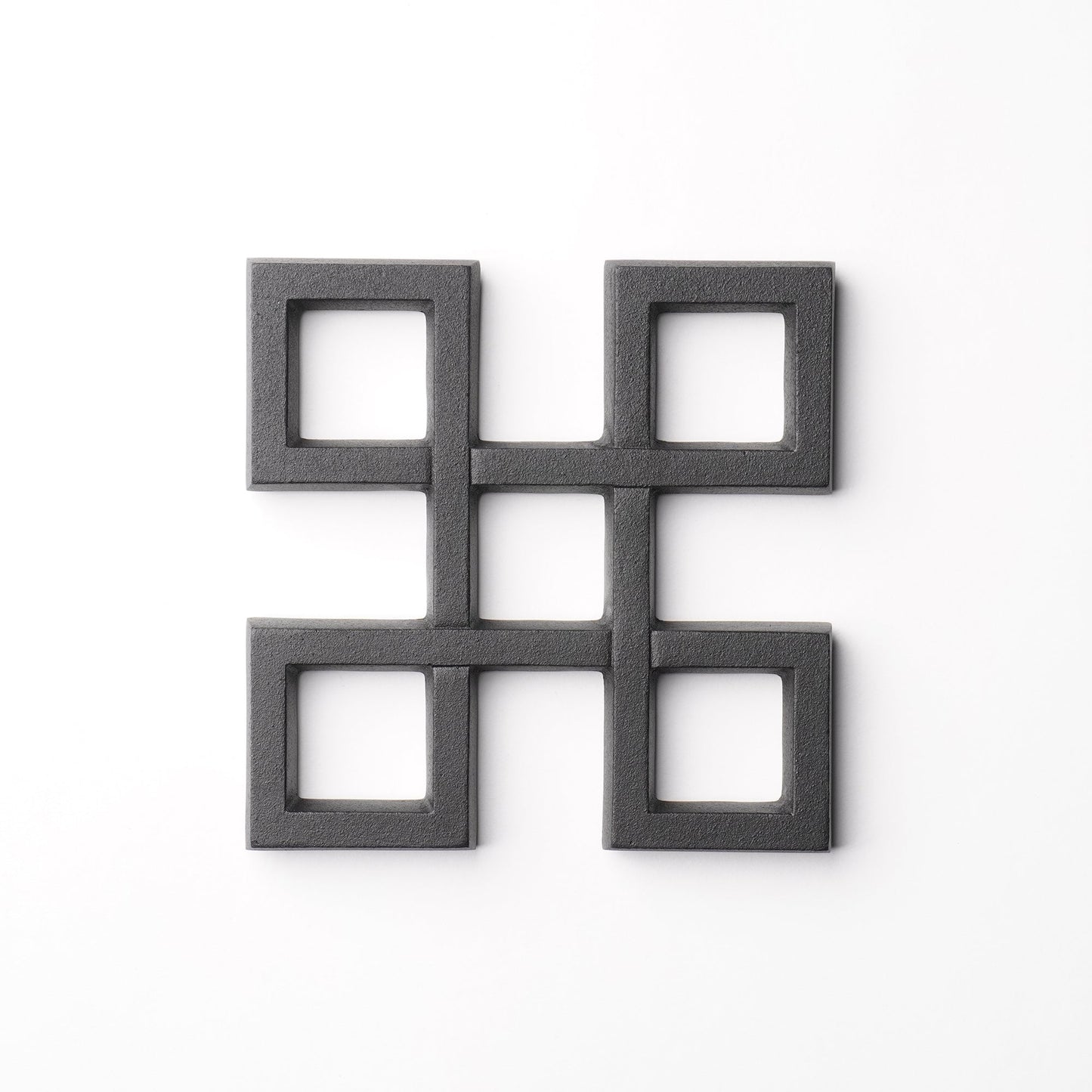 Kamasada Nanbutekki Iron Trivet