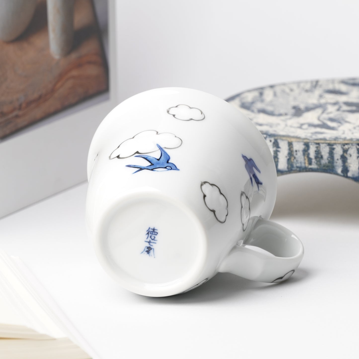 Imariyaki Hand-Painted Mug - Cloud and Swallow