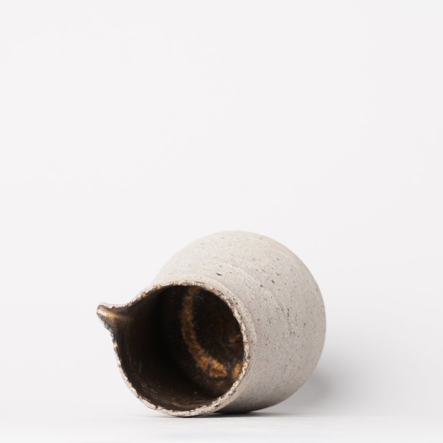 Yusuke Wakasa Katakuchi Sake Server