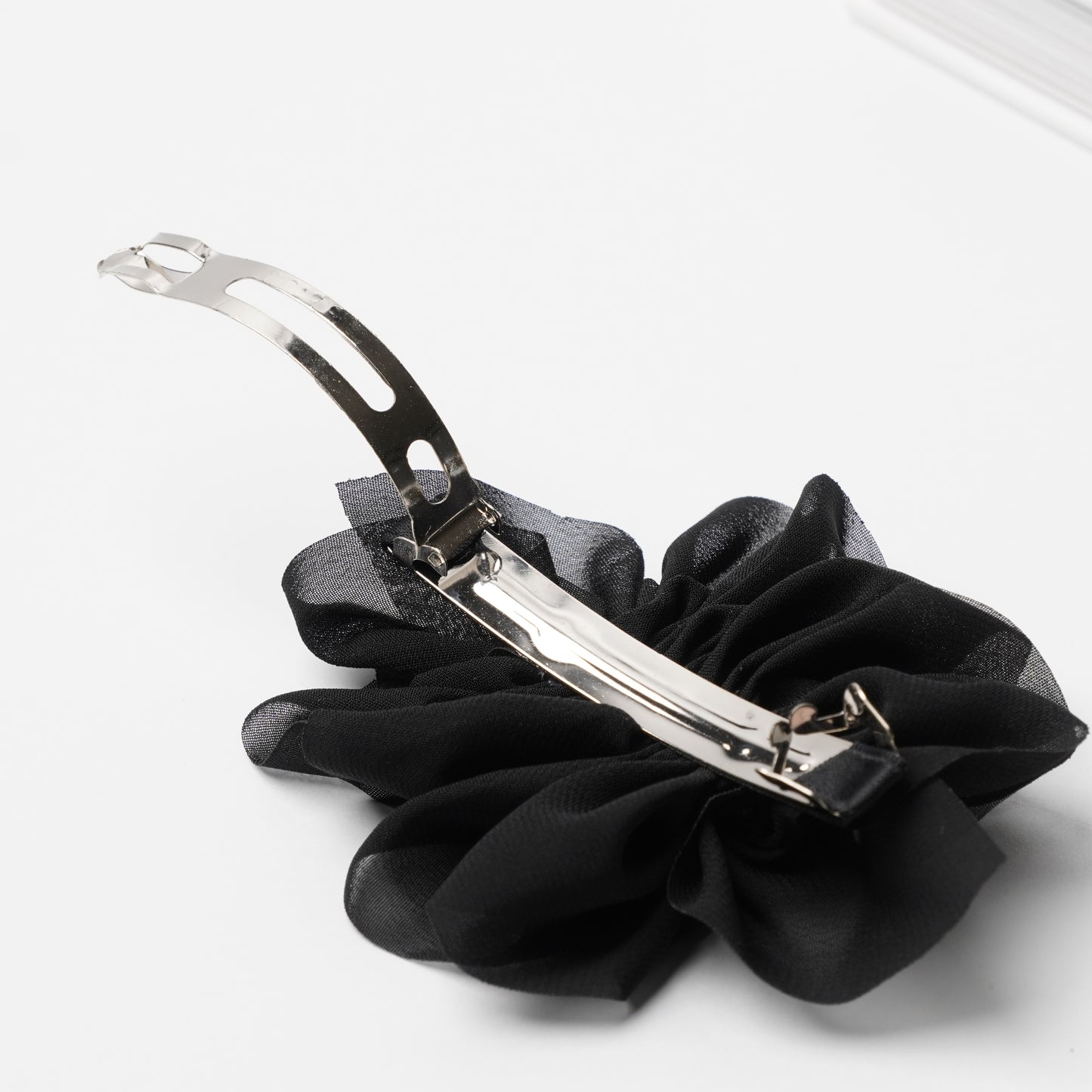 Chiffon Barrette Hair Clip – Elegant and Feminine Hair Accessory for Women