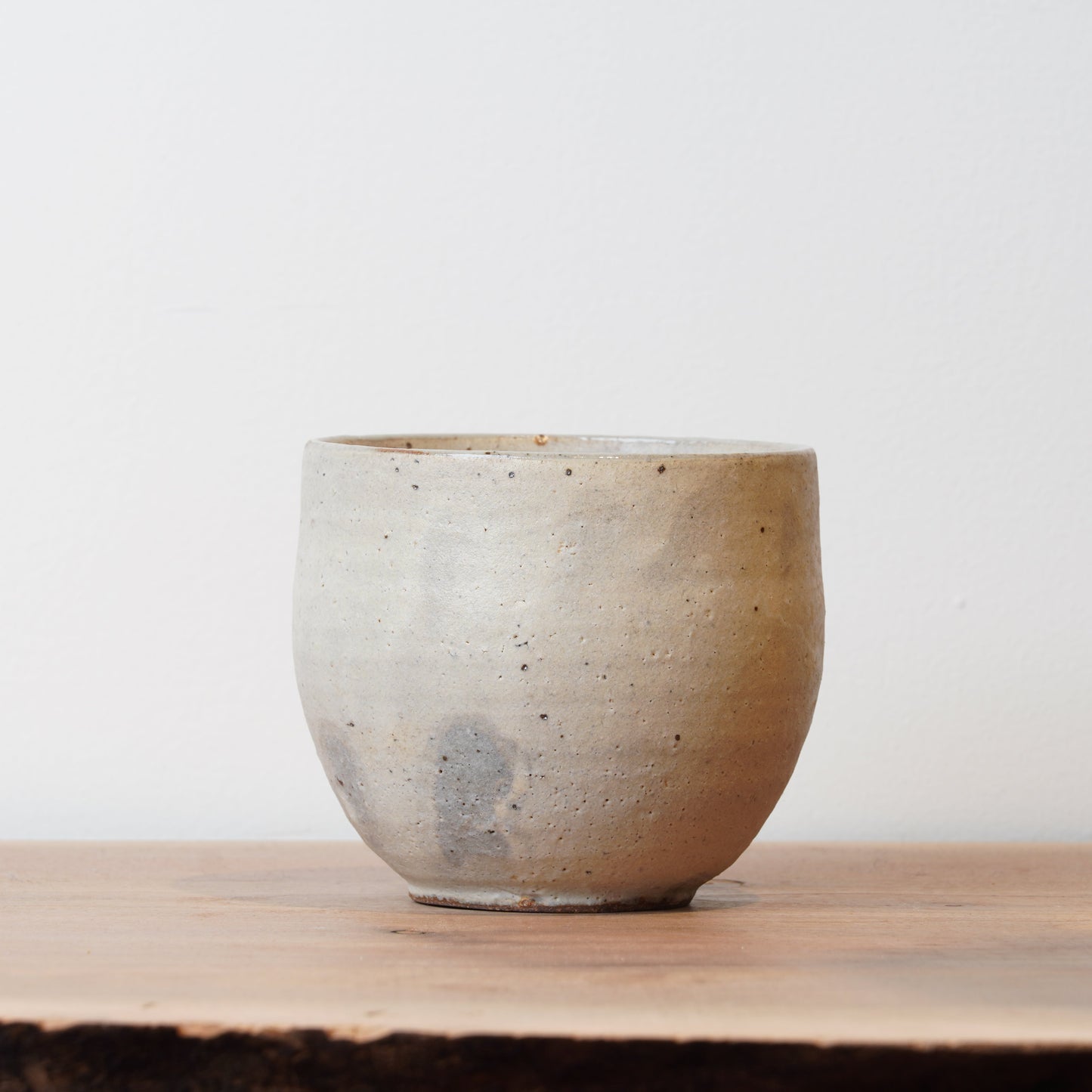 Toshinobu Araya Ryukakugama Kohiki Round Matca Bowl