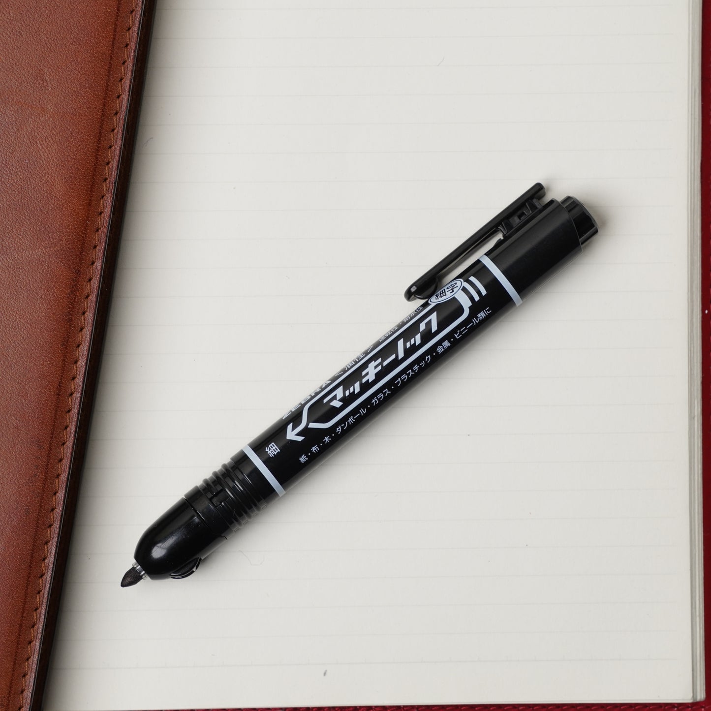Zebra Mackee Knock Fine Oil-Based Marker - Capless Retractable Permanent Marker