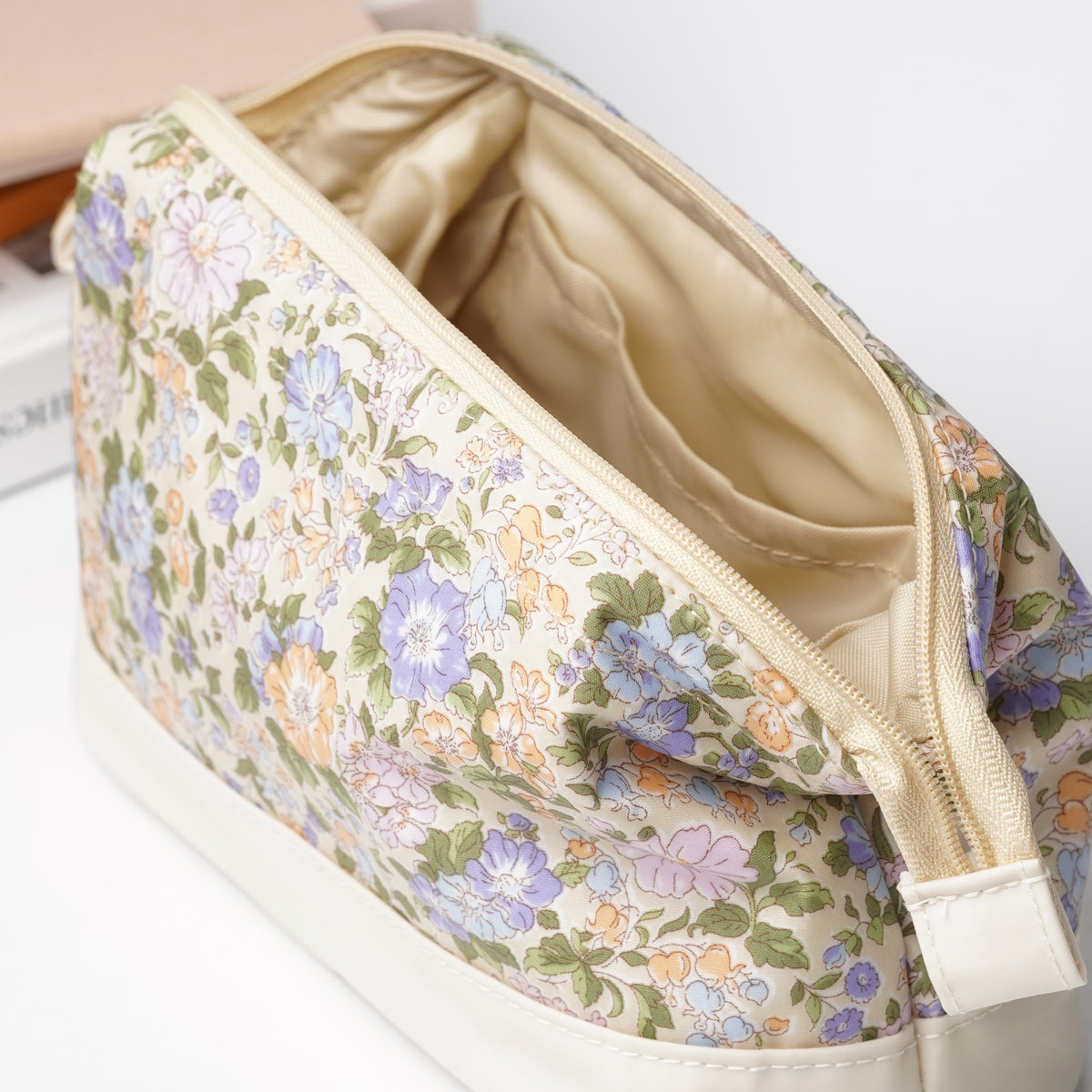 Liberty Print Wire Pouch Clare Rich