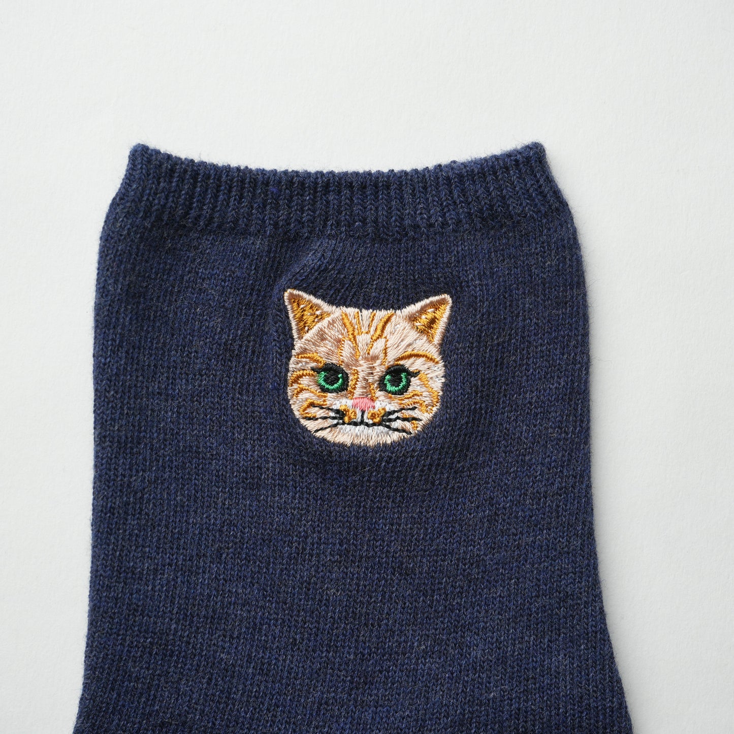Cute Cat Socks M – Tora Neko Embroidery