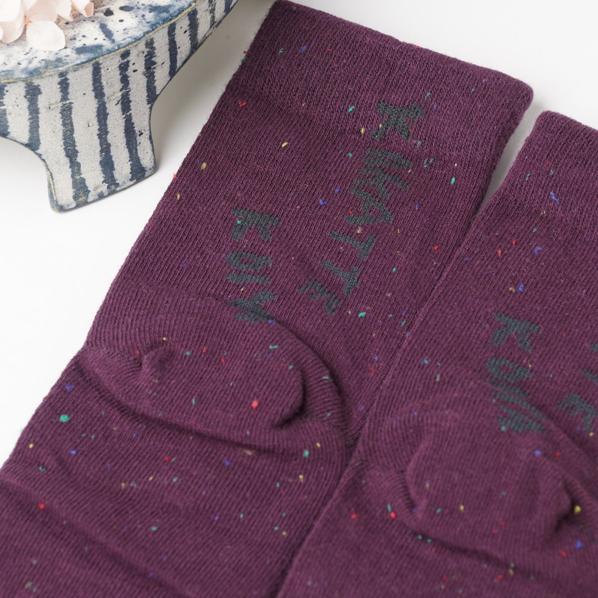 Kusetsuyo Boxing Tiger Socks – Dark Purple
