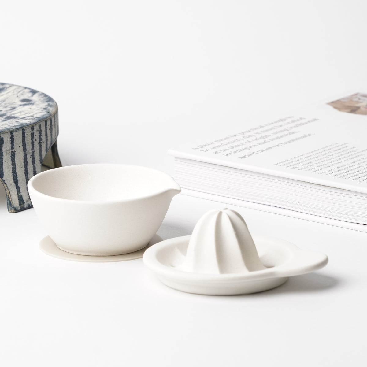 SALIU Citrus Squeezer – Kurashi no Kodogu