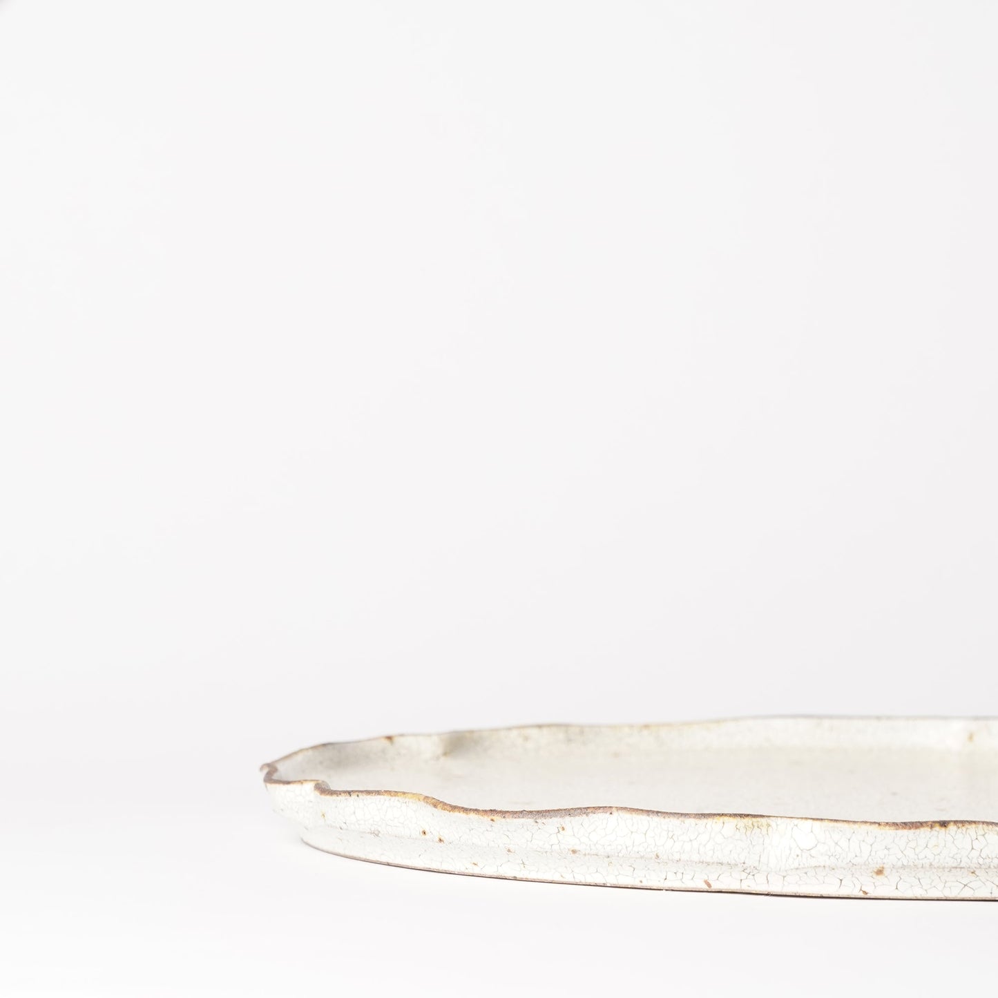 Futoshi Yamashita Volcanic Pottery White Rinka Dinner Plate