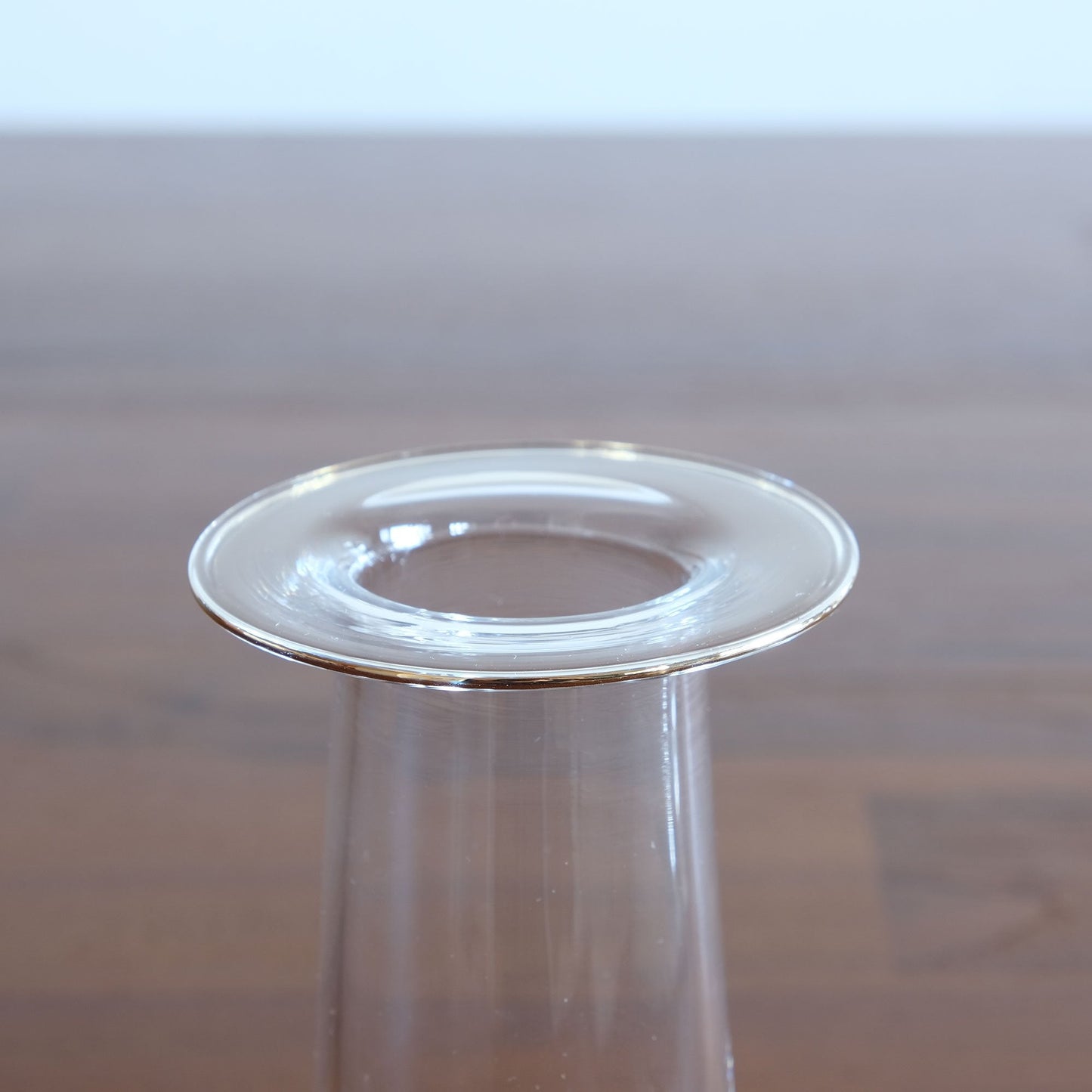 Taiga Oku handblown glass vase vessel