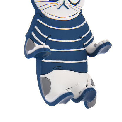 Magnet hook cat