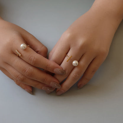 Pearl Hug Ring - Melody Accessory