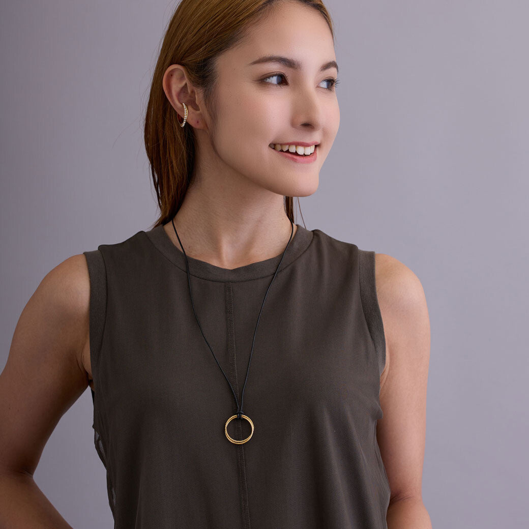 2-Way Magnetic Glass Holder Necklace - Melody Accessory