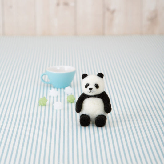 Needle Felting Kit Panda – DIY Wool Animal Craft