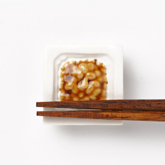 Ihoshiro Kiln Chopstick Rest – Natto Motif