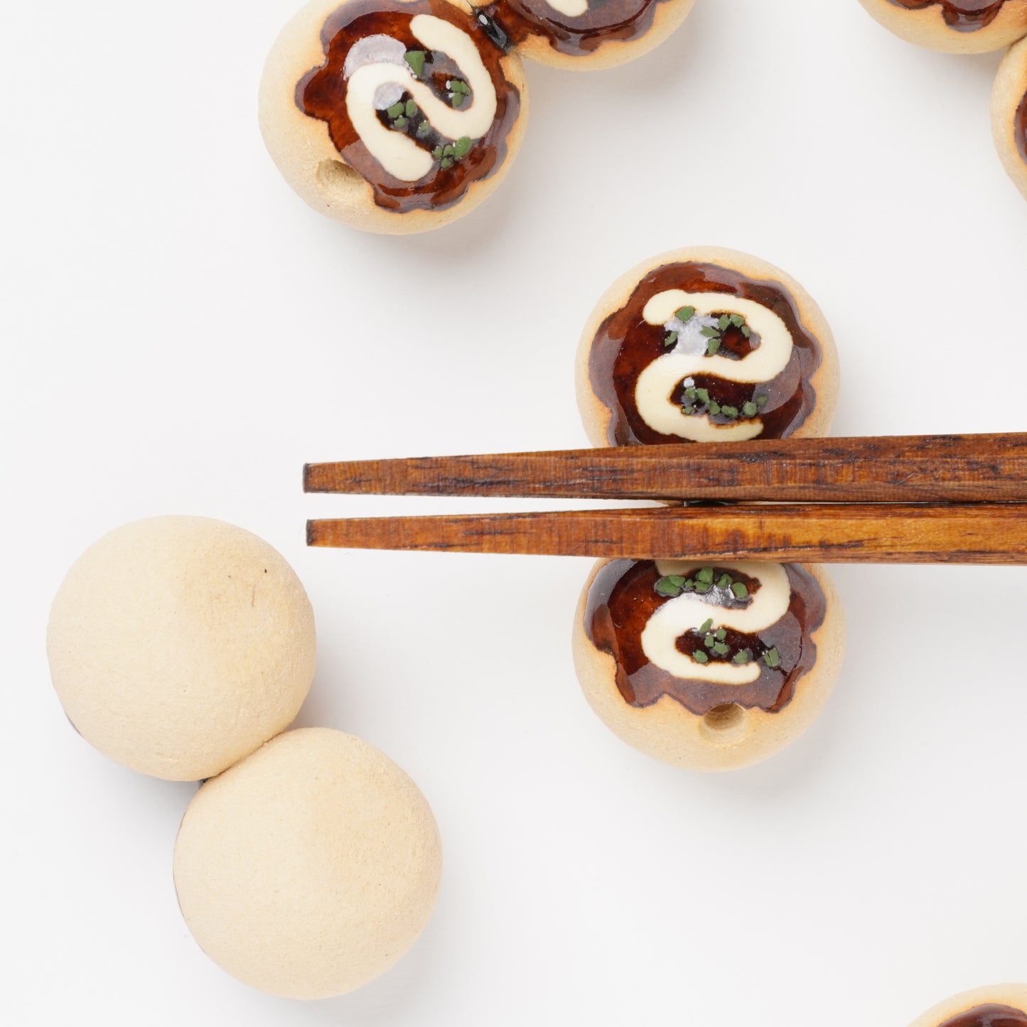 Ihoshiro Kiln Chopstick Rest – Takoyaki Japanese Snack