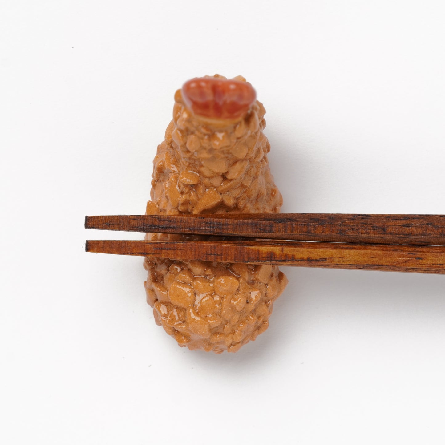 Ihoshiro Kiln Chopstick Rest – Fried Shrimp (Ebi Fry)
