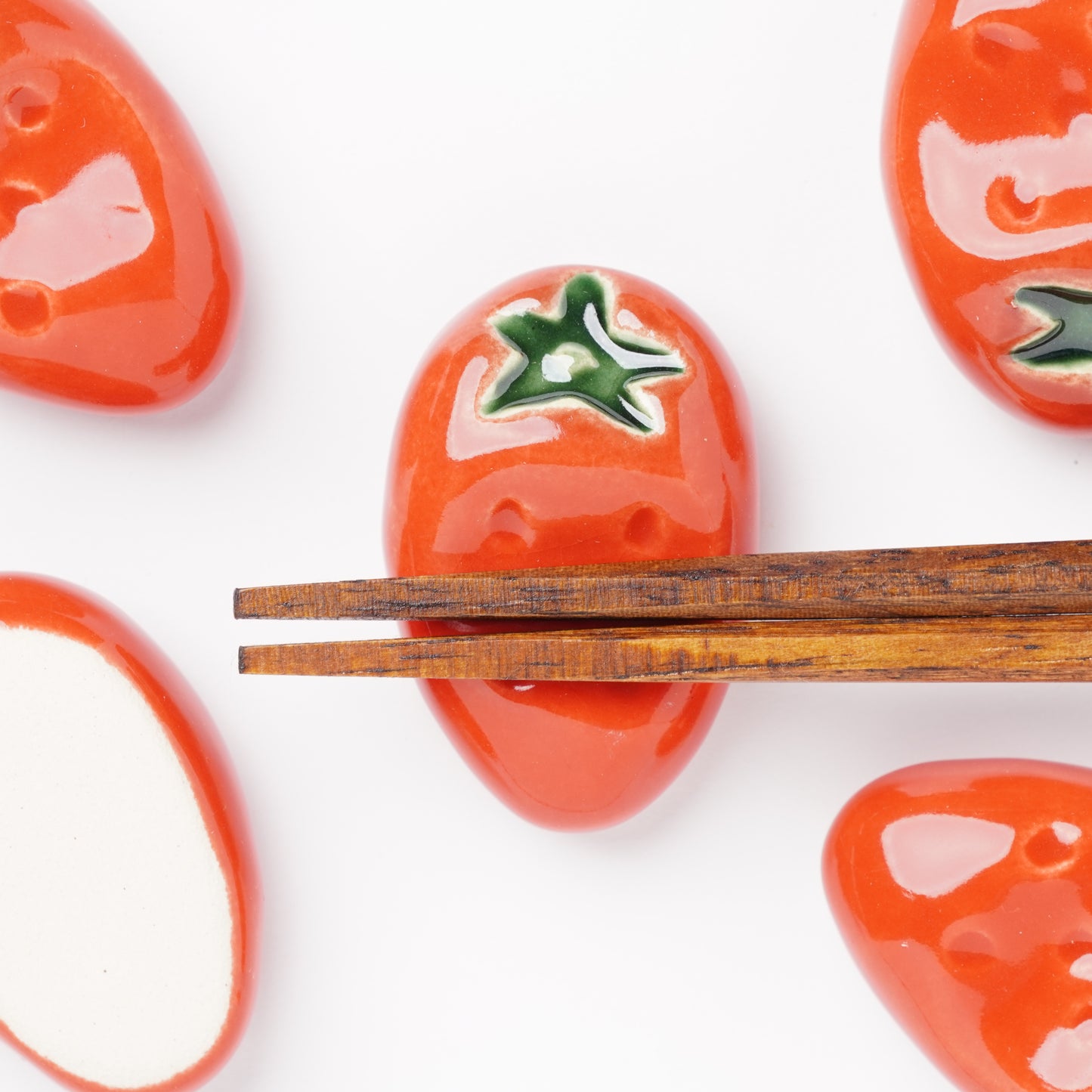 Ihoshiro Kiln Chopstick Rest – Strawberry Design