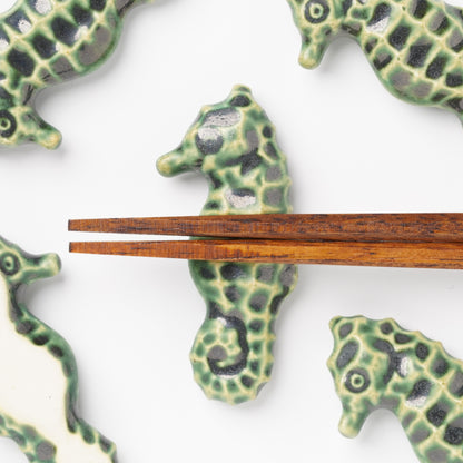Ihoshiro Kiln Chopstick Rest – Seahorse Motif