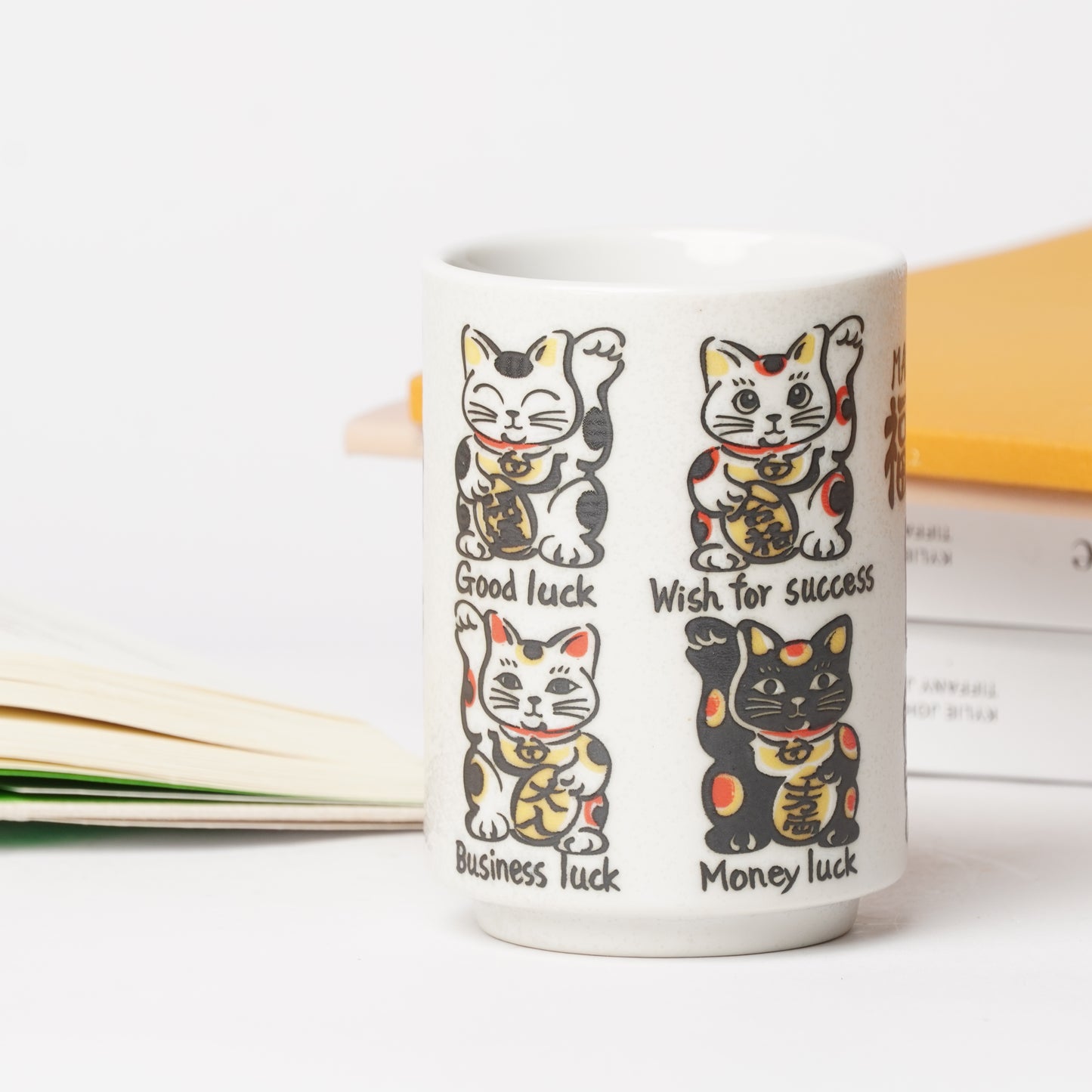 Tea Cup Maneki Neko (Lucky Cat) - Authentic Japanese Yunomi