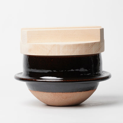 Doraku Donabe Rice Pot  Black Igamono