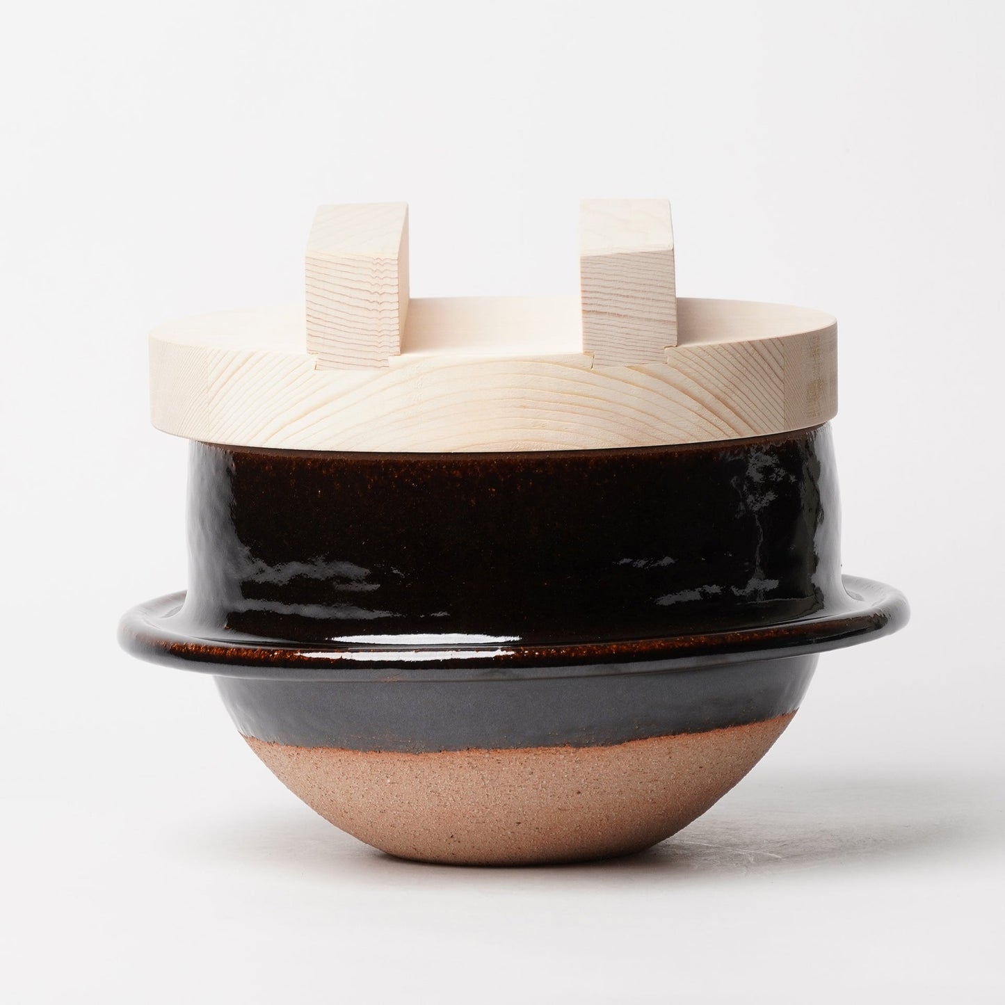 Doraku Donabe Rice Pot  Black Igamono