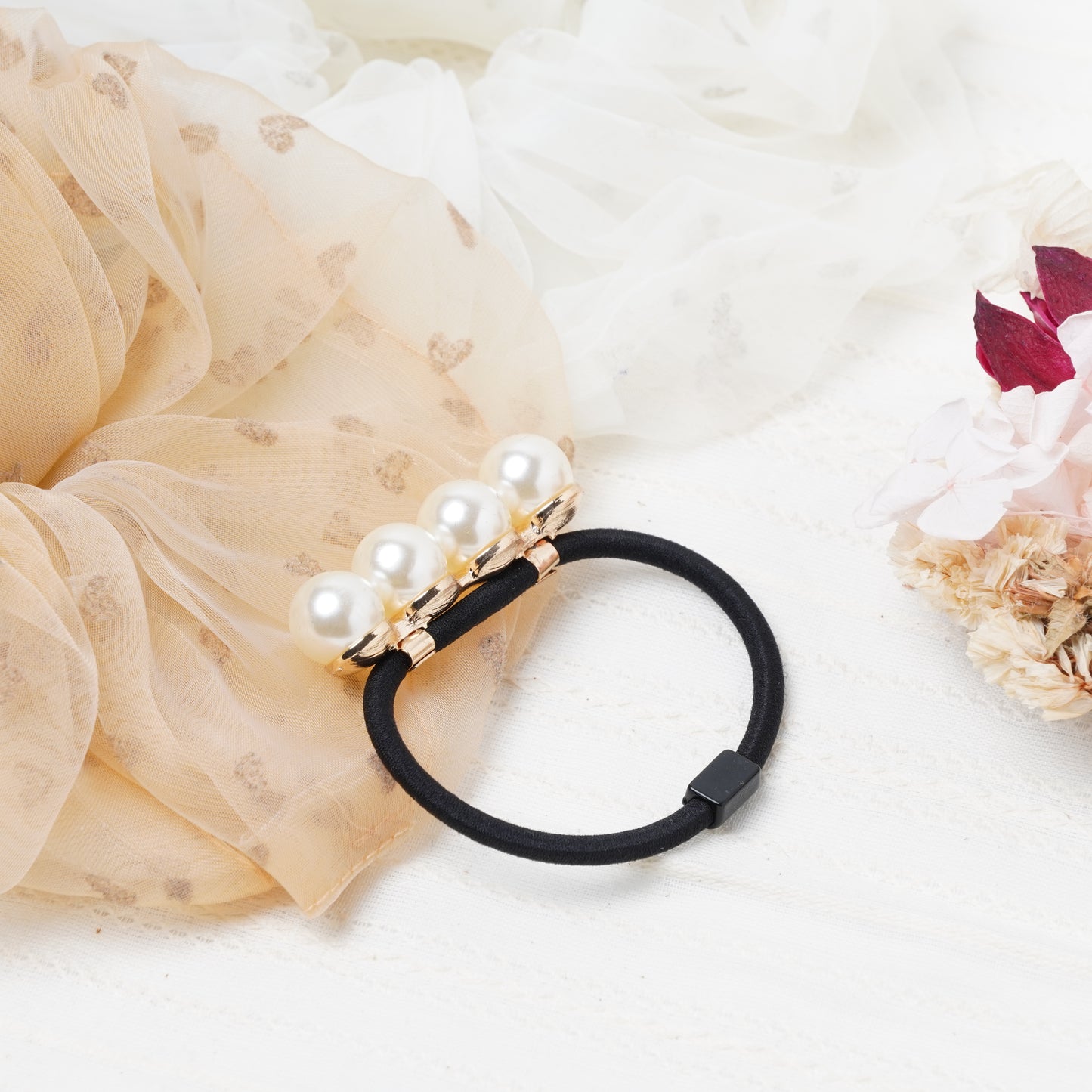 4-Row Pearl Hair Tie