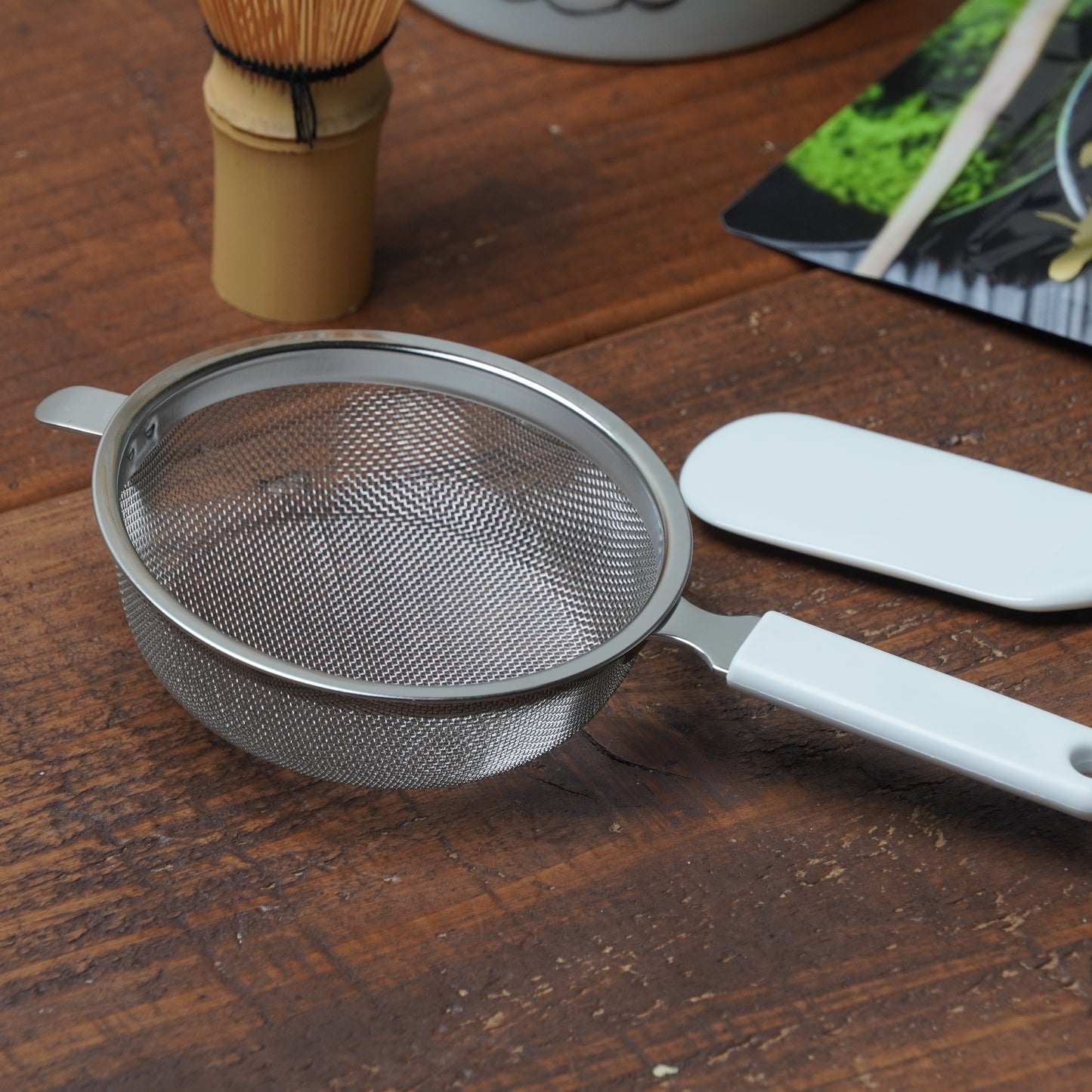 cha × kosu Matcha Sifter & Porcelain Spatula Set