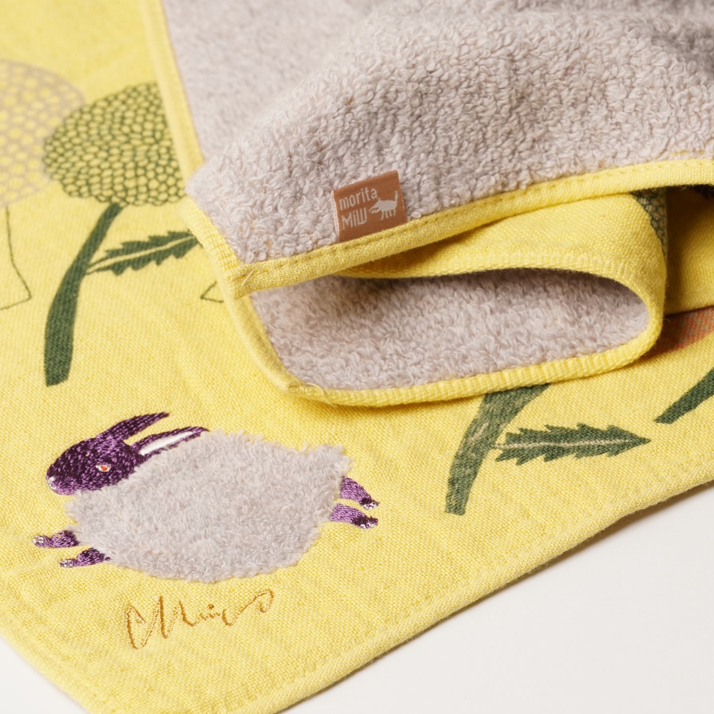【moritaMiW】Fluffy Animal Handkerchief Hand Towel Size - Rabbit