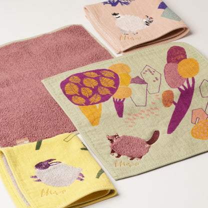 【moritaMiW】Fluffy Animal Handkerchief Hand Towel Size - City Cat