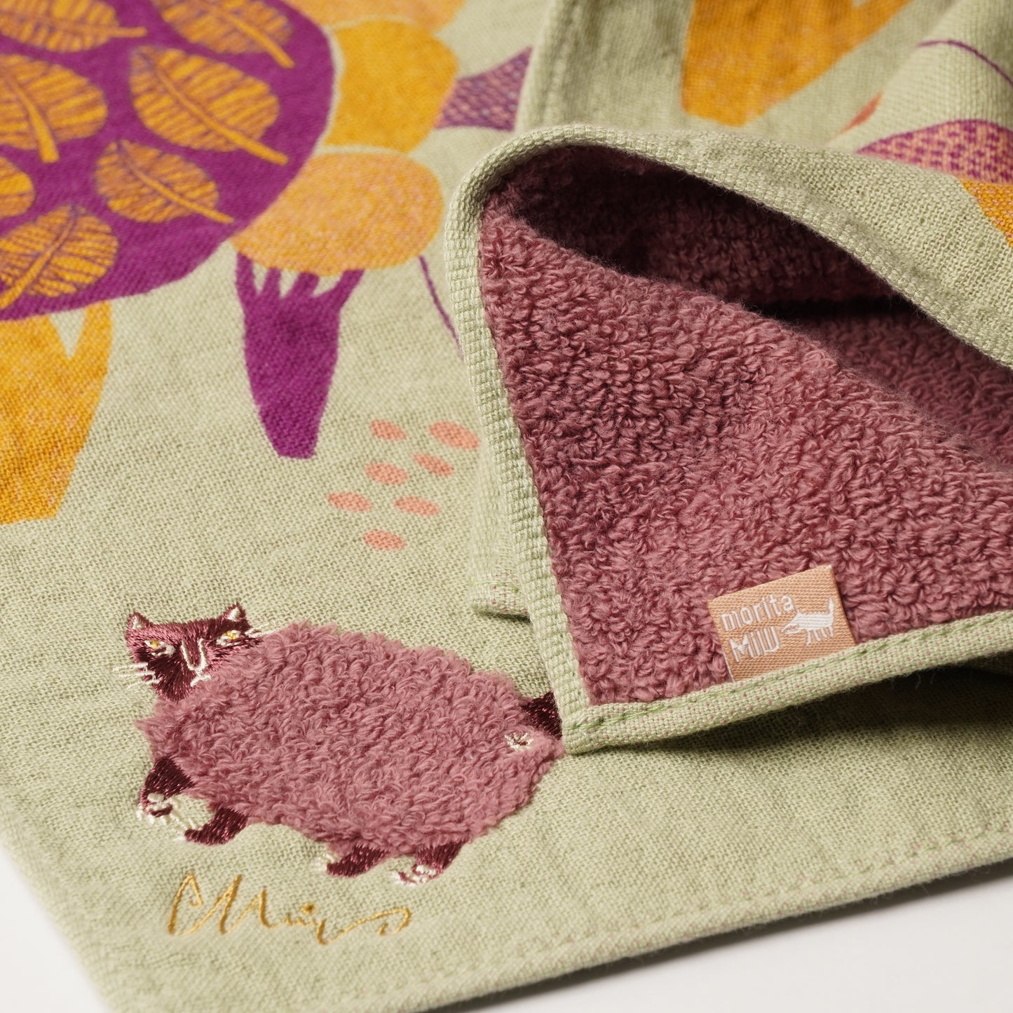 【moritaMiW】Fluffy Animal Handkerchief Hand Towel Size - City Cat