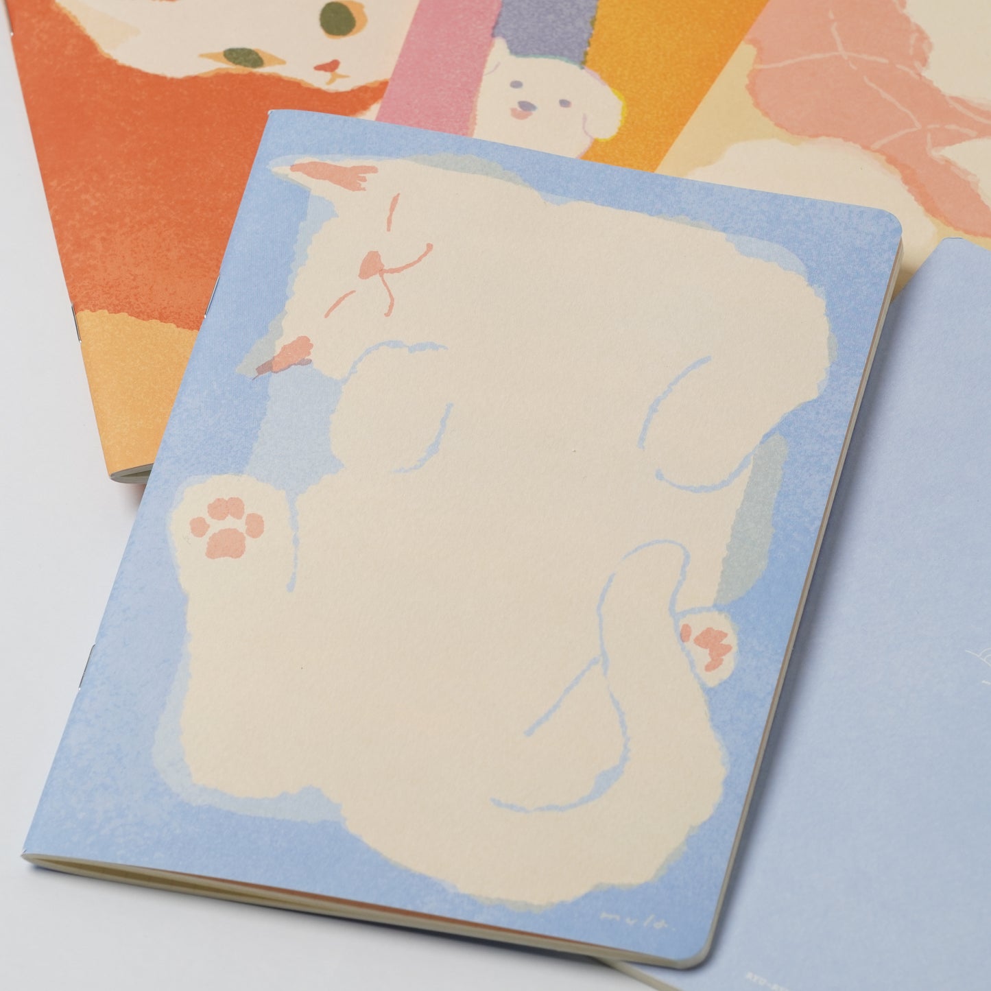 RYURYU Mula Notebook - Boxed Cat