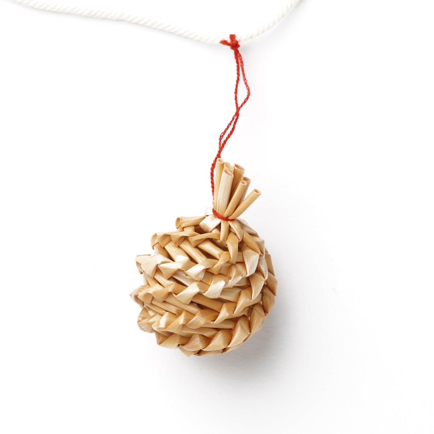 Japanese Natural Straw Christmas Garland – Scandinavian Style Handmade Ornaments, Rustic Boho Holiday Decoration