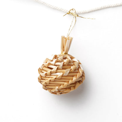 Japanese Natural Straw Christmas Garland – Scandinavian Style Handmade Ornaments, Rustic Boho Holiday Decoration