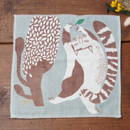 Hand towel cat